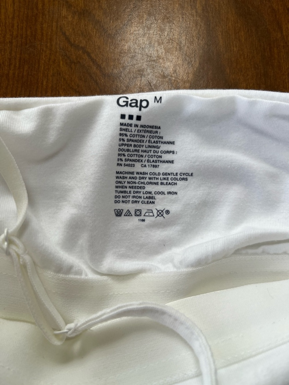 GAP Tees and Camisoles Bundle - Picture 10 of 10